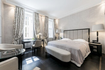 Deluxe Suite, at Bayerischer Hof