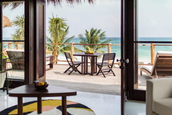 Master Beach Suite, at Hotel Esencia