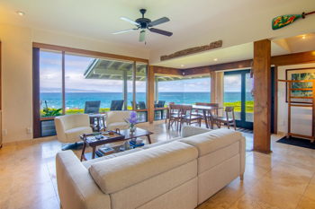 Bay Villas #27G3 1 Bedroom 2 Bath + Bonus Bedroom Gold Oceanfront, at The Kapalua Villas Maui