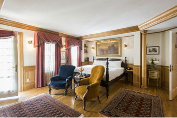 ADA Accessible, Chester Arthur Room, 1 King Bed, Roll-in Shower, Hearing/Mobility, at The Pitcher Inn