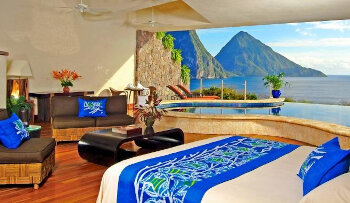 Moon Infinity Pool Sanctuary, at Jade Mountain