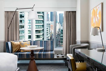 Club Access King Bed, Club lounge access, Guest room, 1 King, at The Ritz-Carlton, Boston