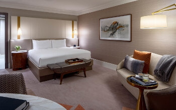 Deluxe King Non-Smoking, at Hotel Crescent Court