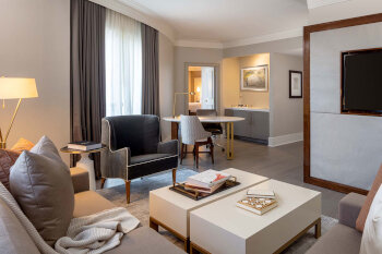Metropolitan Suite, at Hotel Crescent Court