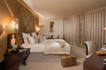 Deluxe Room, at Hotel Barriere Le Fouquet