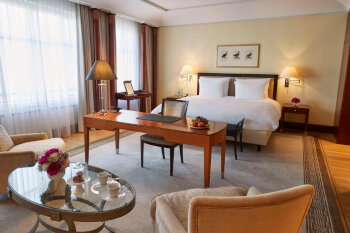 Junior Suite Unter den Linden, at Hotel Adlon Kempinski Berlin