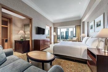 Mayfair Suite (110 sq meters), Club lounge access, 1 Bedroom Junior Suite, 1 King, Bathrooms: 1.5, at The Ritz-Carlton, Jakarta, Mega Kuningan