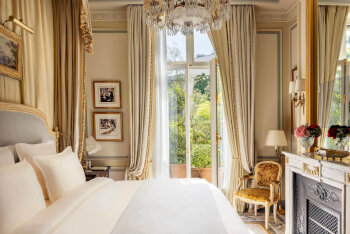 Suite Ernest Hemingway, at Ritz Paris