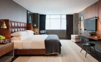 Deluxe King, at Hotel AKA Boston Common