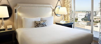 Fairmont King, at Fairmont Dallas