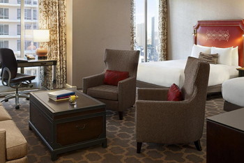 Fairmont Gold Junior Suite Queen / Queen, at Fairmont Dallas