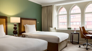 Superior Twin Bedroom, Guest room, 2 Twins, Barlow House, at St. Pancras Renaissance Hotel London