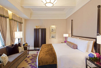 Deluxe Queen Queen Non-Smoking, at Fairmont Peace Hotel