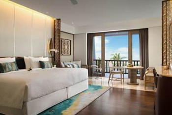 Deluxe King Ocean Front, at Conrad Bali