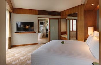 Executive Suite King, at Conrad Bangkok