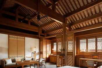 Courtyard Suite, at Amandayan