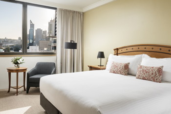 Deluxe Room, King, at Pan Pacific Perth
