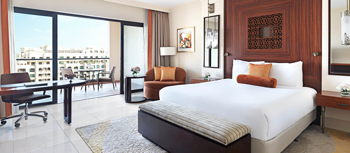 Fairmont Heritage King Nonsmoking, at Fairmont The Palm, Dubai