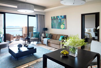 One Bedroom Apartment, at Fairmont The Palm, Dubai