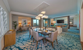 2 Bedroom Regal Suite, at Atlantis, The Palm