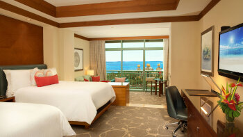 Ocean, Suite, 2 Queen, Sofa bed, at The Cove at Atlantis