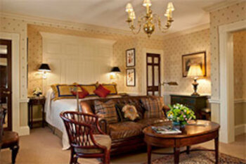 Parsonage Junior Suite, at The Inn at Little Washington