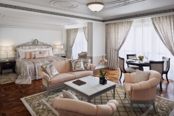 JUNIOR SUITE CITY VIEW, at Palazzo Versace Dubai