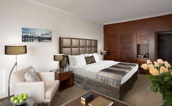 Premium Room Partial Sea View, at The Carlton Tel Aviv