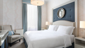 Classic, Guest room, 1 Queen, at Hotel Bristol, a Luxury Collection Hotel, Warsaw