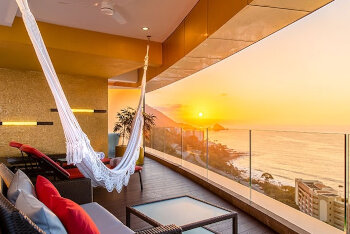 Mousai Corner Suite North, at Hotel Mousai