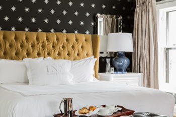 King Suite, at The Inn at Hastings Park