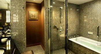 Superior King Room, at Cerulean Tower Tokyu Hotel