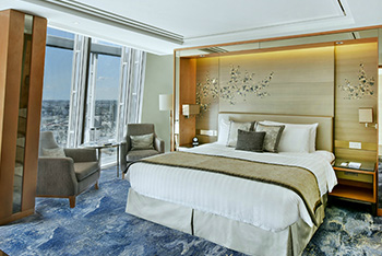 Deluxe City View Room, 2 Twins, at Shangri-La The Shard, London