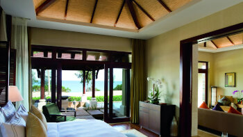 Oceanfront 1 Bedroom Villa, 1 Bedroom Villa, 1 King, Ocean view, Beach front, Private pool, at The Ritz-Carlton Sanya, Yalong Bay