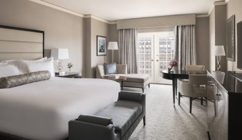 Club level, Guest room, 1 King, High floor, Balcony, at The Ritz-Carlton, St. Louis