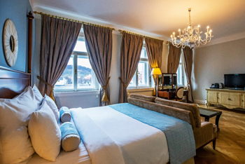 Deluxe Room - River View, at The Mozart Prague