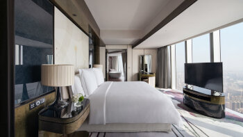 Deluxe Suite, at Four Seasons Hotel Guangzhou