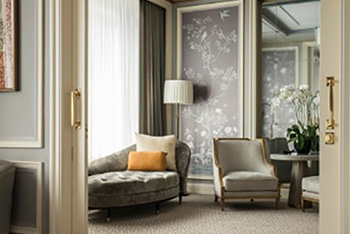 Executive Suite, King Bed, at Four Seasons Hotel Jakarta