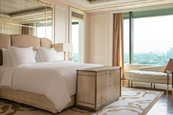 Ambassador One Bedroom Suite, at Four Seasons Hotel Jakarta