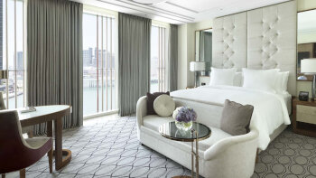 Deluxe Waterfront Room, 1 King Bed, Water View, at Four Seasons Hotel Abu Dhabi at Al Maryah Island