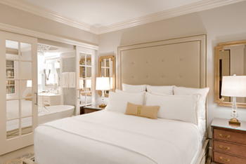 Premier King, at Hotel Bennett Charleston