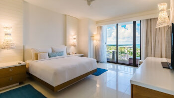 1 King Bed with Ocean View, Balcony, at Grand Hyatt Baha Mar
