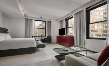 Deluxe Corner Studio, at Pendry Chicago