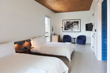 Music Lane 2 Queen Beds, at Hotel Magdalena