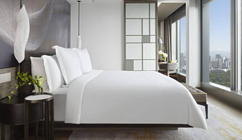 Executive Suite, King, at Four Seasons Hotel Tokyo at Otemachi