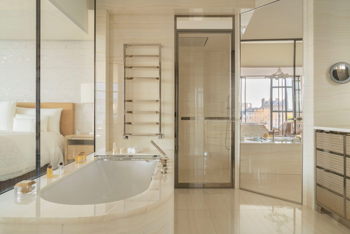 Notre Dame Suite, at Cheval Blanc Paris