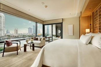 Riverfront Premier King, at Capella Bangkok