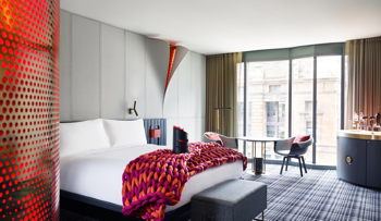 Fabulous (42 sq meters), Guest room, 1 King, City view, at W Melbourne