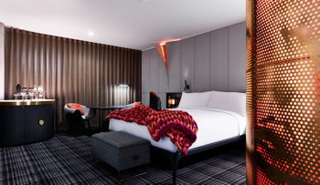 Mega (50 sq meters), Larger Guest room, 1 King, Corner room, at W Melbourne