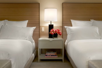 Deluxe Double Queen, at 21c Museum Hotel Cincinnati